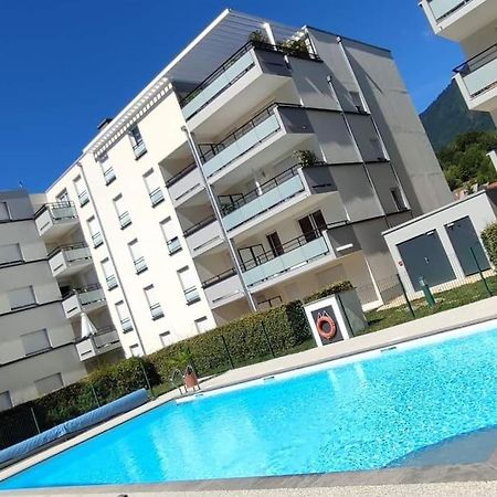 Superbe Appartement En Residence Avec Piscine. Albertville Zewnętrze zdjęcie